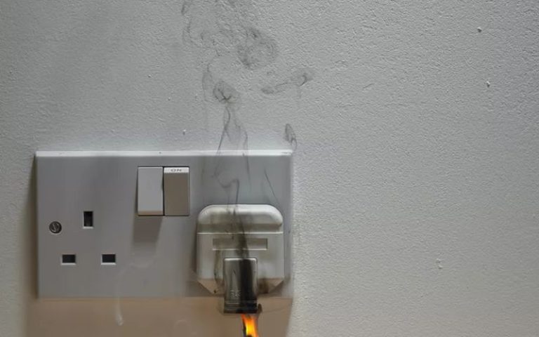 Why Do Appliance Plugs Get Hot Hunker